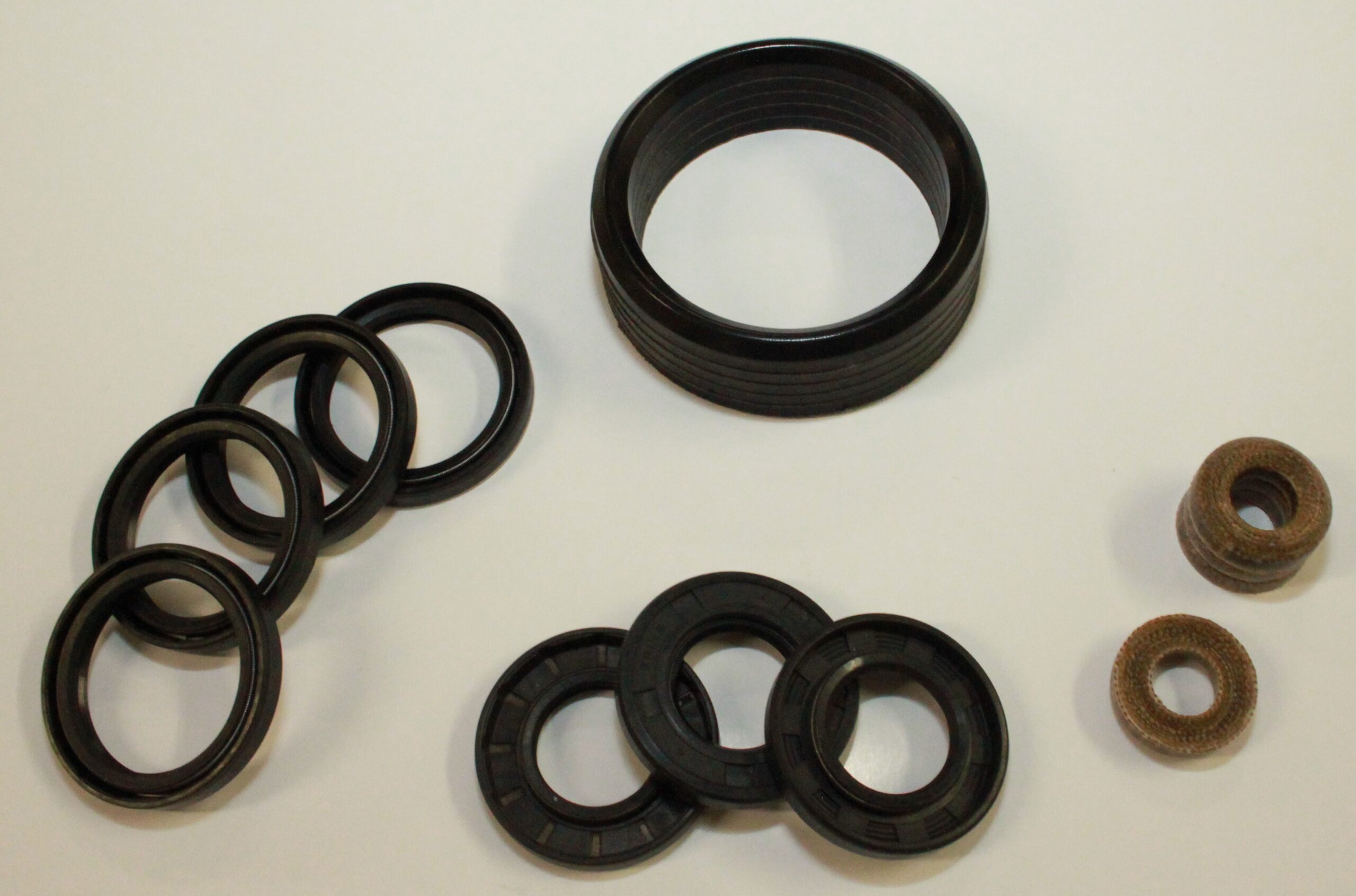 Kolbenpackungen und Nutringe